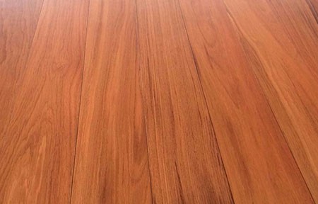 Oak laminated flooring flat -3