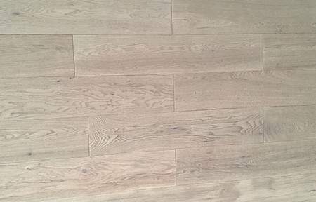Oak laminated floor brushed -5